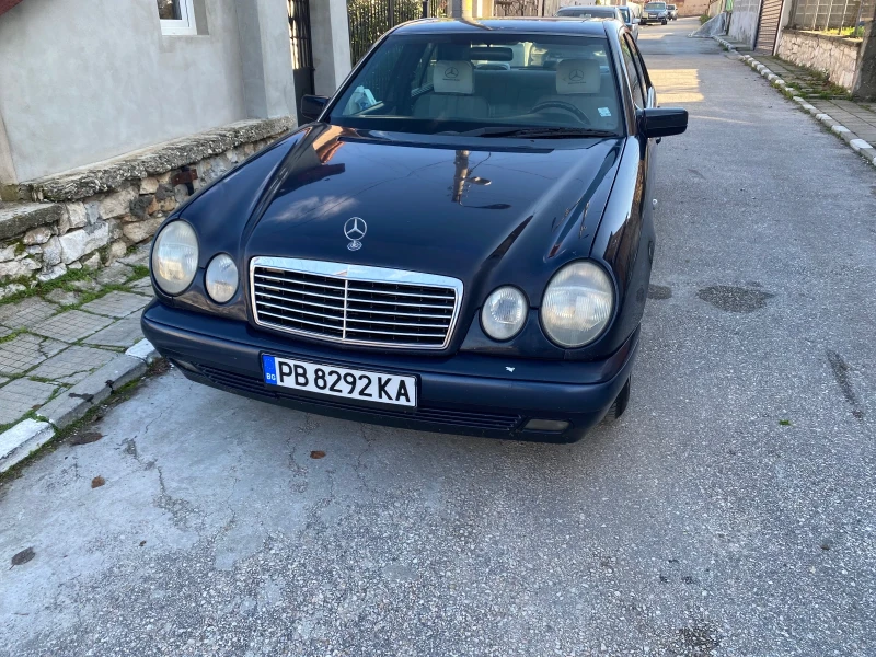 Mercedes-Benz E 200