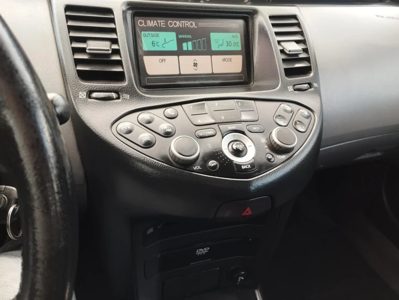 Nissan Primera П12, снимка 8 - Автомобили и джипове - 52923264