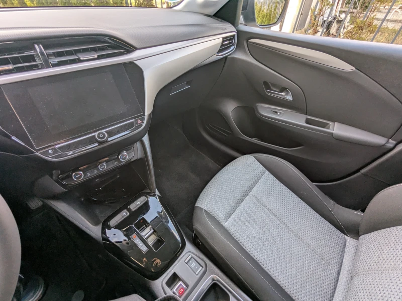 Opel Corsa e, снимка 8 - Автомобили и джипове - 53010995