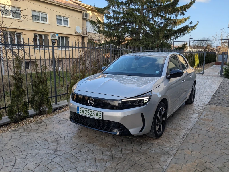 Opel Corsa e, снимка 14 - Автомобили и джипове - 53010995