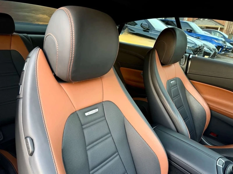 Mercedes-Benz E 53 AMG * CARFAX * БЕЗ ПЪРВОНАЧАЛНА ВНОСКА, снимка 15 - Автомобили и джипове - 53177511