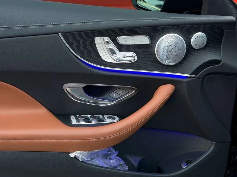 Mercedes-Benz E 53 AMG * CARFAX * БЕЗ ПЪРВОНАЧАЛНА ВНОСКА, снимка 11 - Автомобили и джипове - 53177511