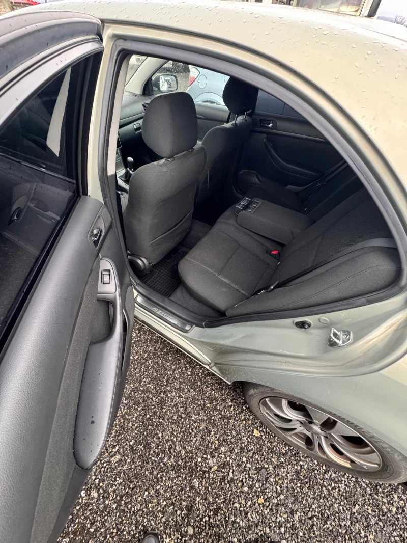 Toyota Avensis 2.0 VVTI 147 к.с., снимка 11 - Автомобили и джипове - 53285538