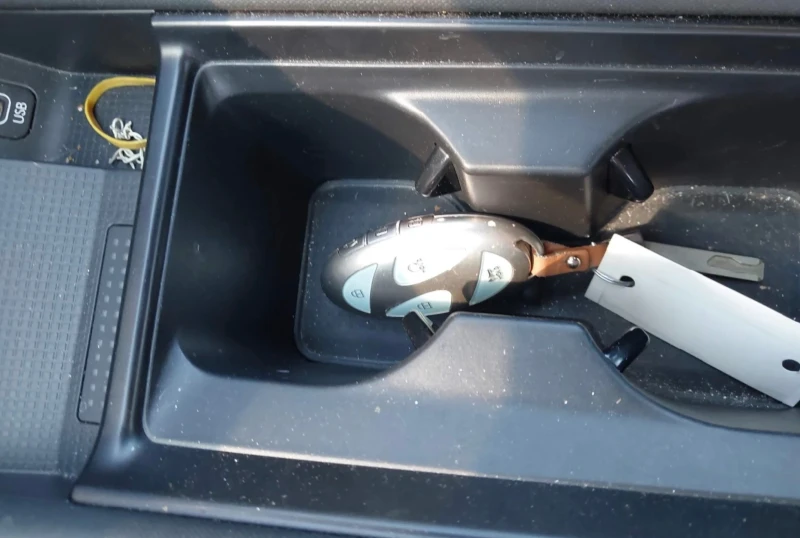 Hyundai Ioniq 6 AWD 77kWh Long Range, снимка 12 - Автомобили и джипове - 53448504