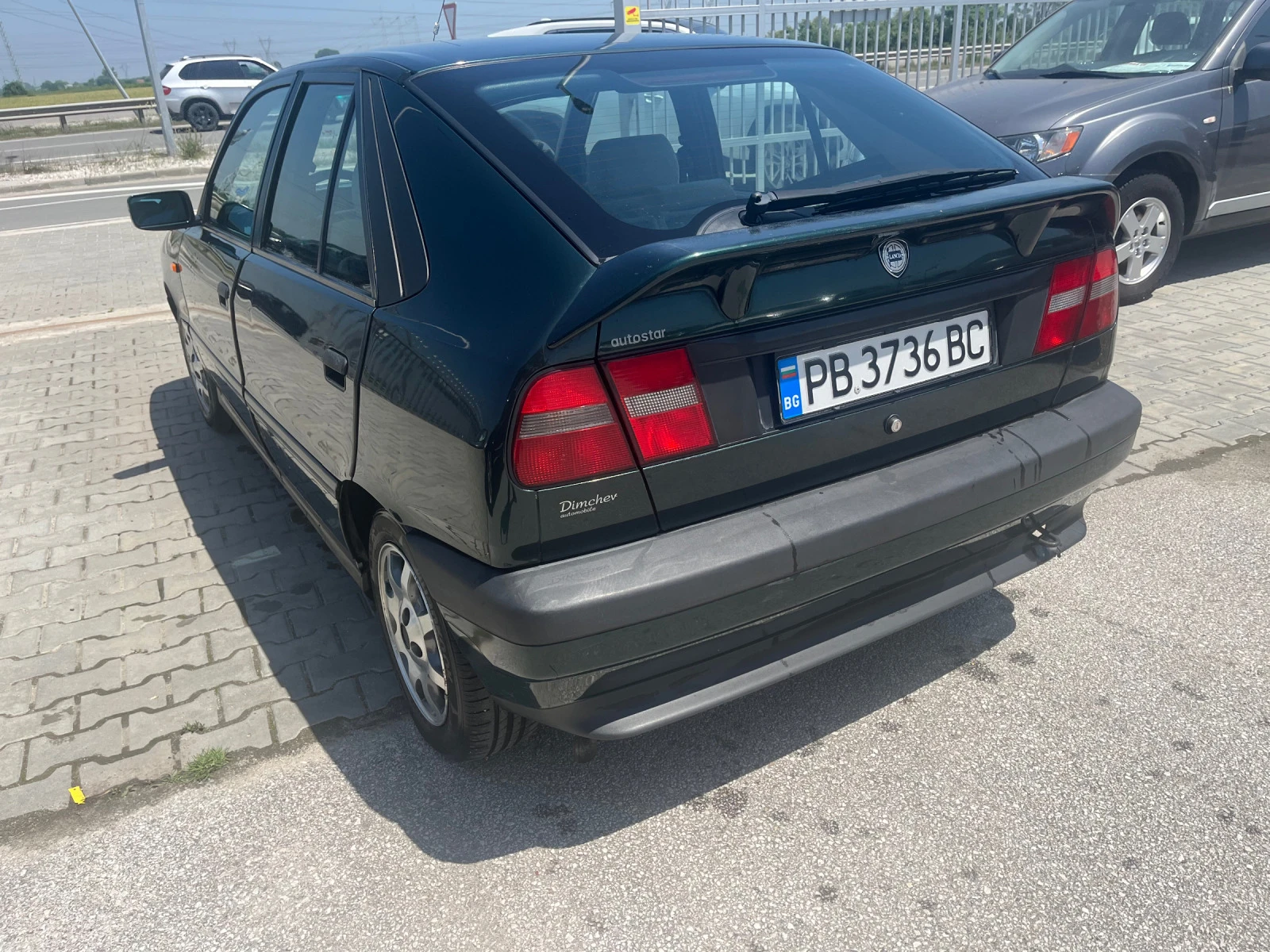 Lancia Delta 1.6 i 103 k.c - изображение 9