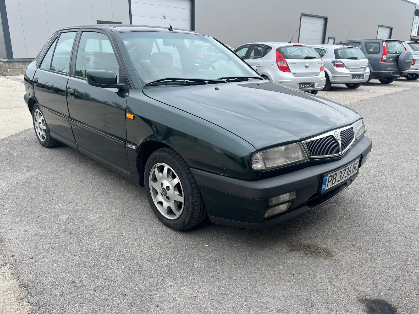 Lancia Delta 1.6 i 103 k.c - изображение 2