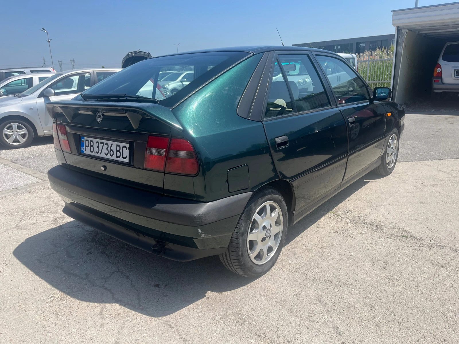 Lancia Delta 1.6 i 103 k.c - изображение 8