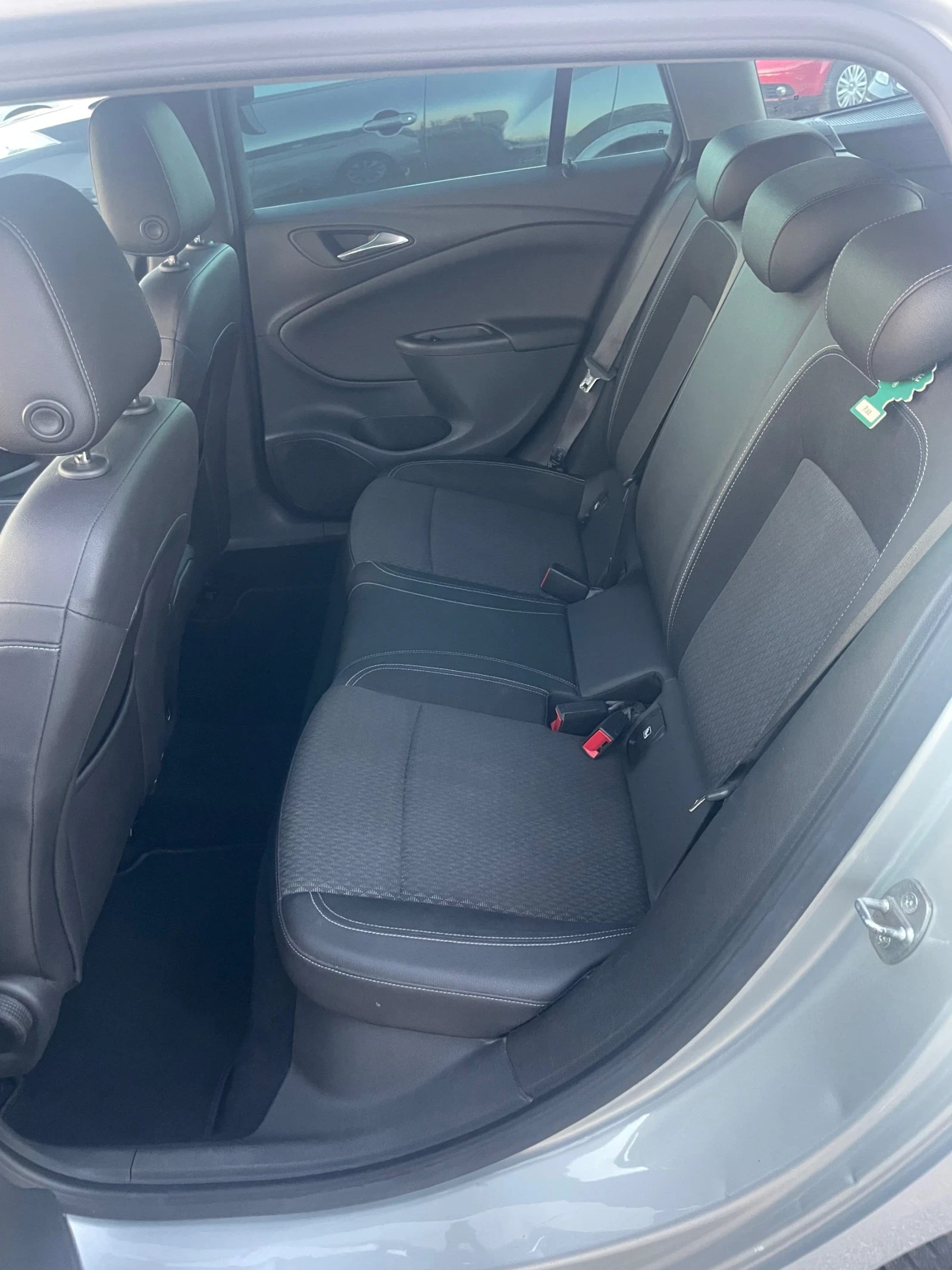 Opel Astra 1.6 Sports Tourer | Mobile.bg — изображение 14