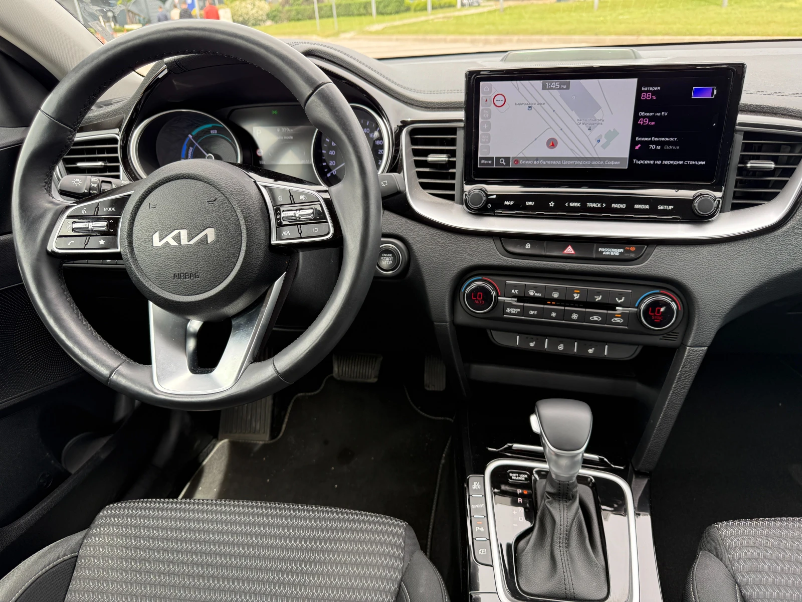 Kia Ceed SW 1.6 GDI Facelift  - изображение 6