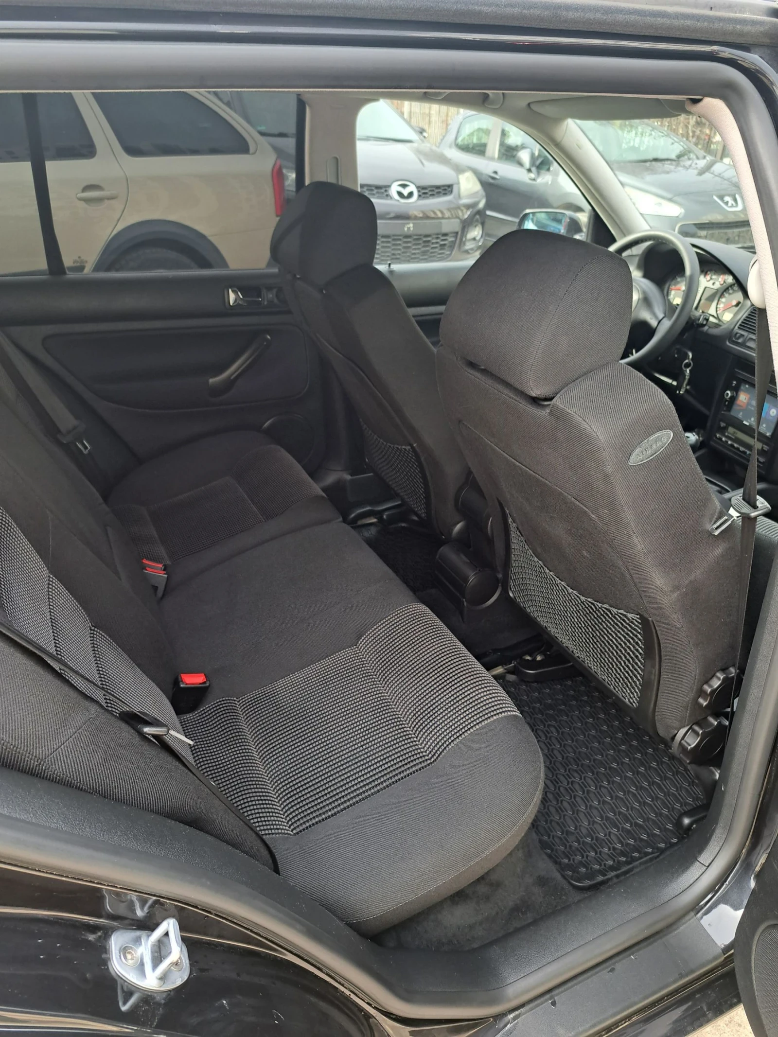 VW Golf 2.0i 115Ps+ Газ - изображение 10