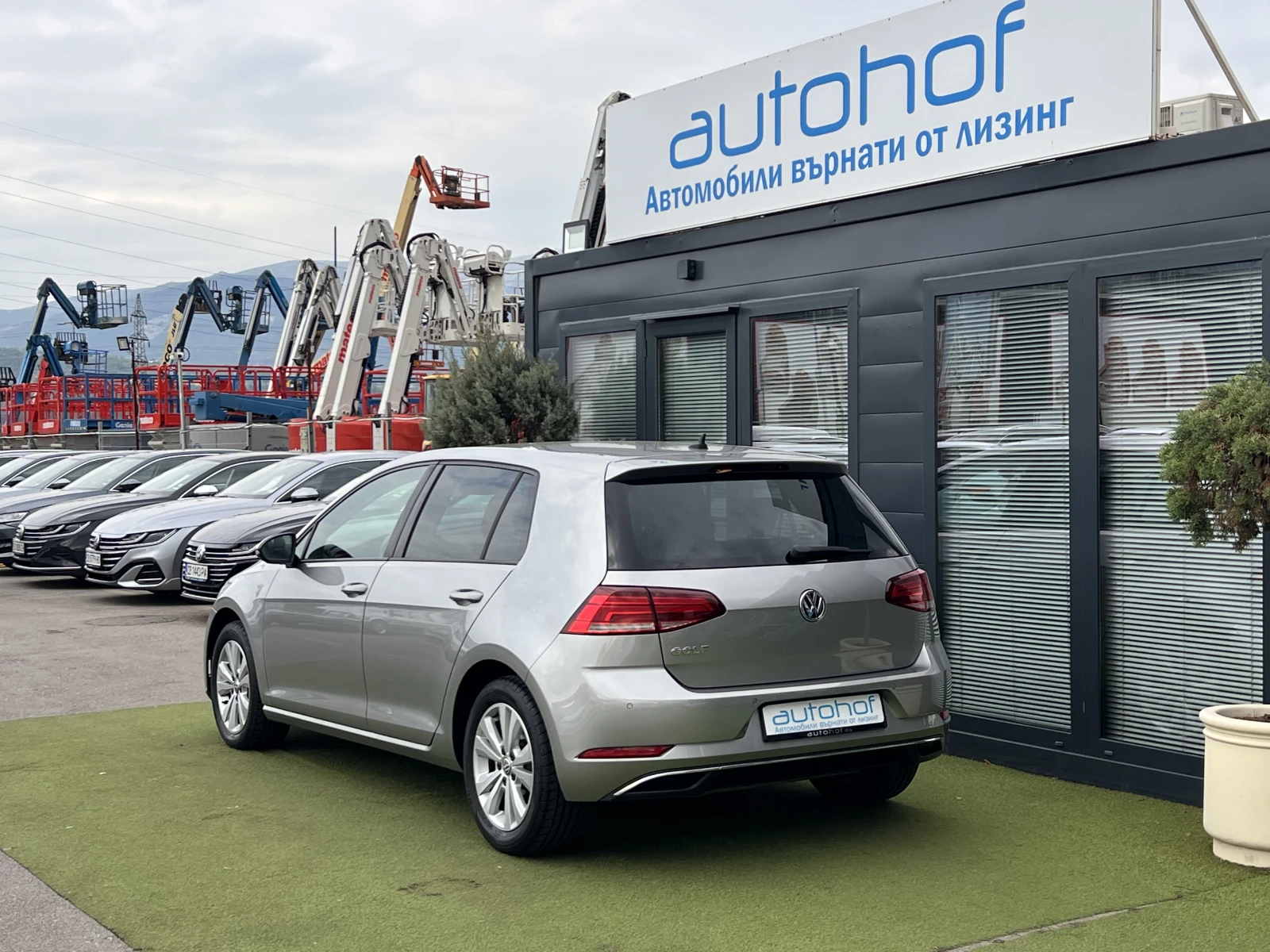 VW Golf COMFORTLINE/1.5TSI/150k.c./6MT - изображение 3