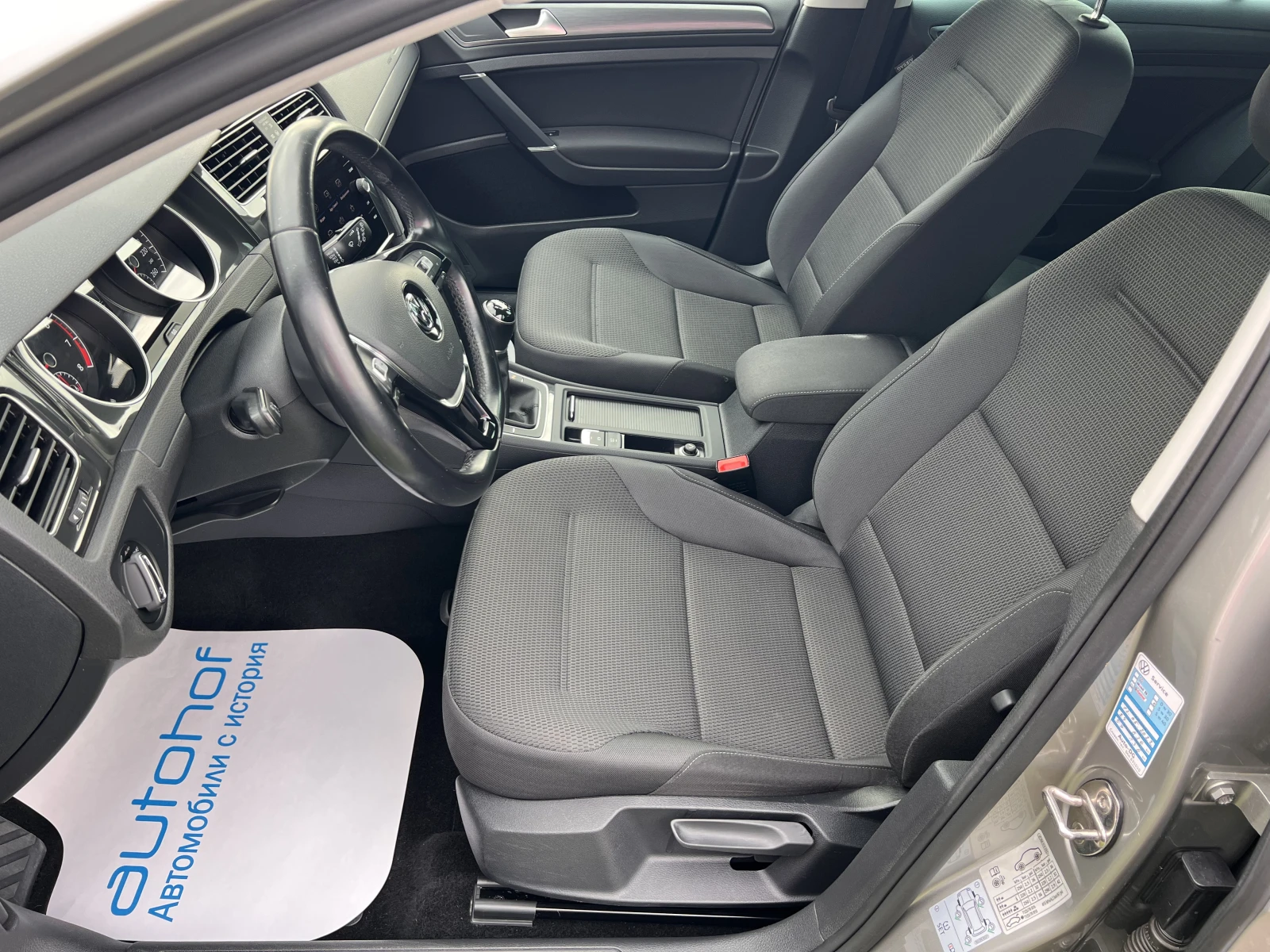 VW Golf COMFORTLINE/1.5TSI/150k.c./6MT - изображение 8