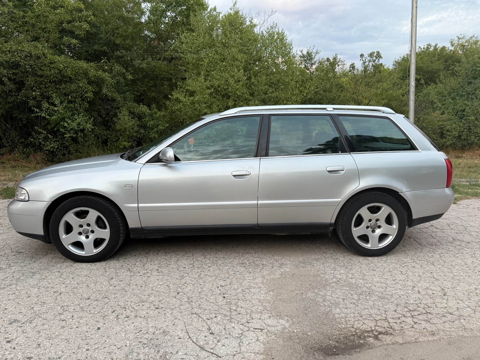 Audi A4  - изображение 4