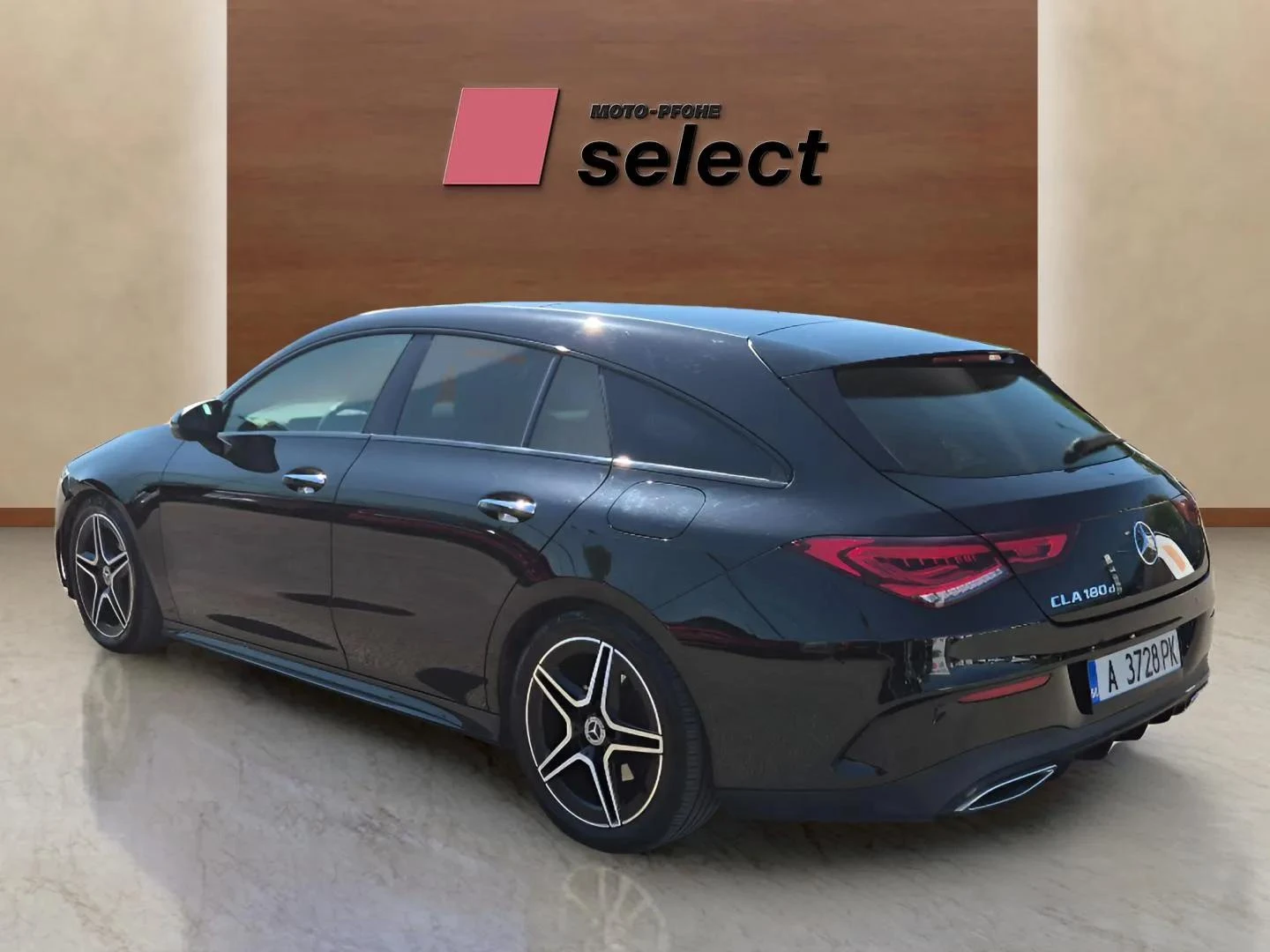 Mercedes-Benz CLA 180 1.5 D - изображение 8