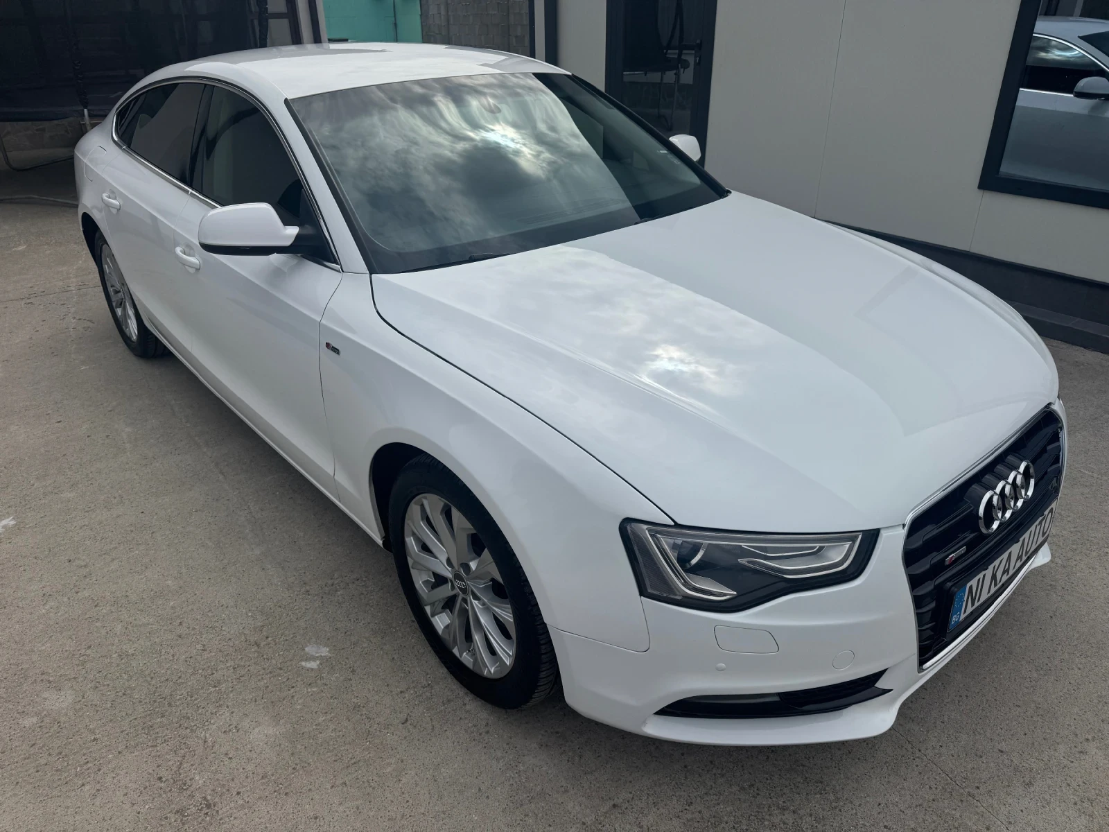 Audi A5 2.0 TDI 140 .. / 110 000 .   | Mobile.bg   4