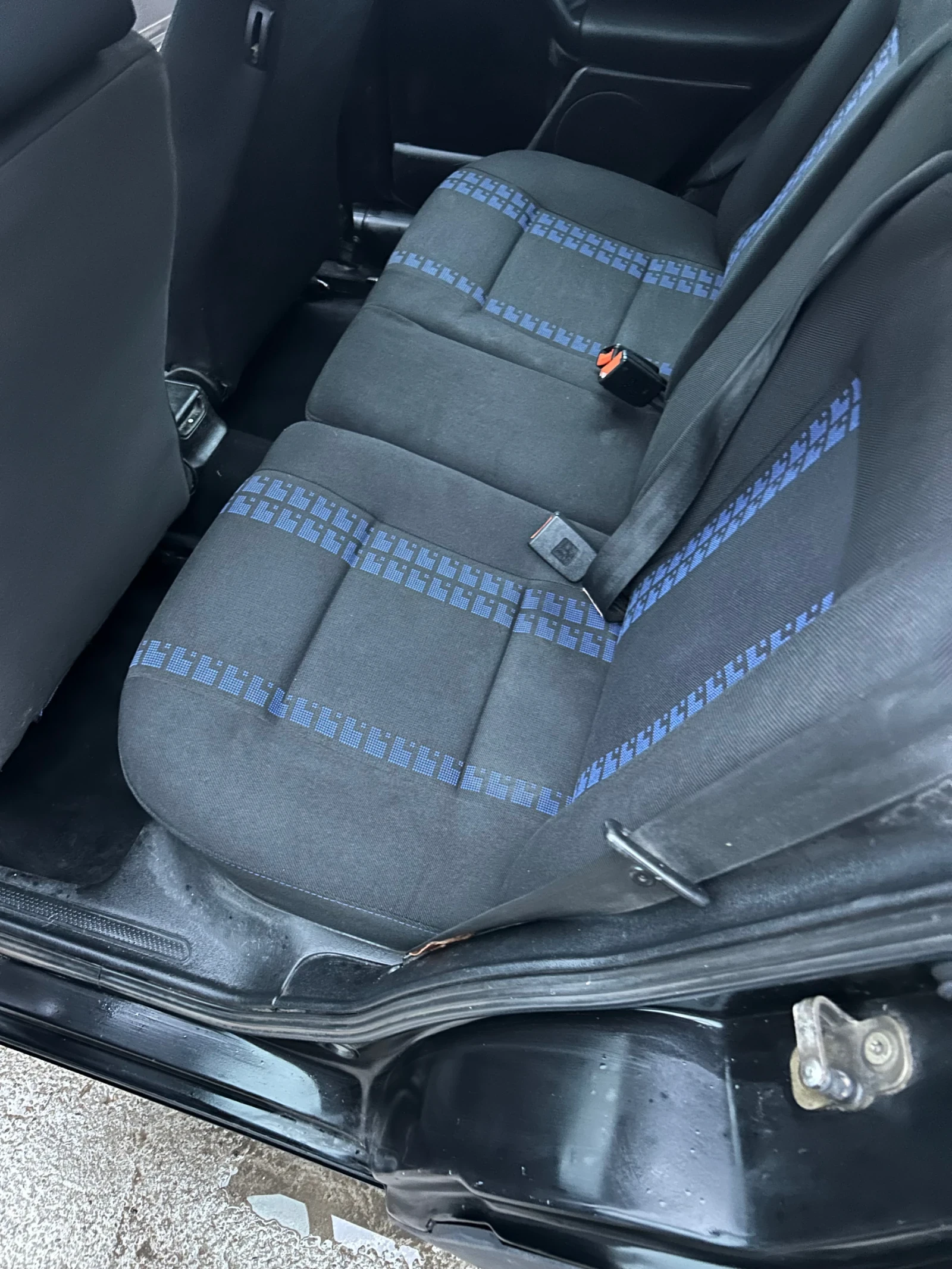 VW Golf | Mobile.bg   6