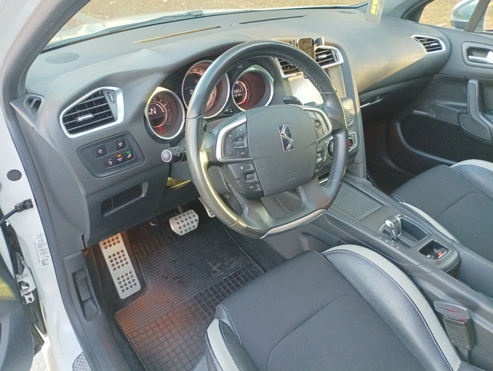 Citroen DS4  - изображение 6