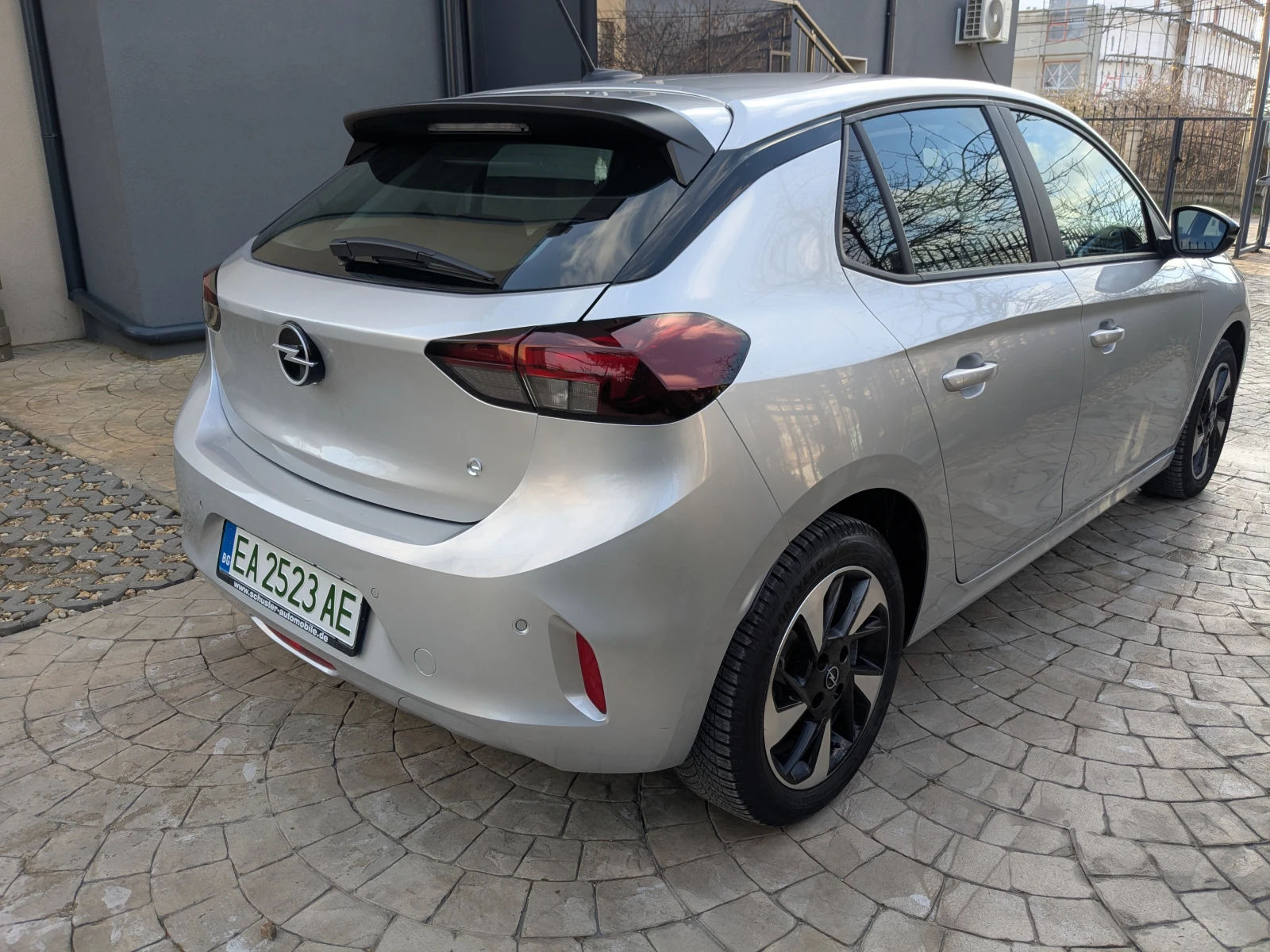 Opel Corsa e - изображение 4