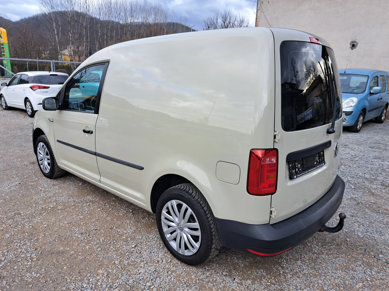 VW Caddy 2.0TDI* 140PS* �����* NAVI* ��������* ������* 6�� | Mobile.bg � ����������� 5