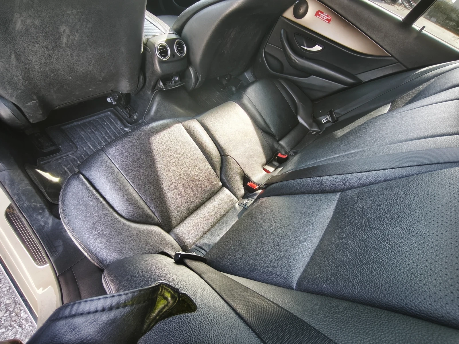 Mercedes-Benz E 200, снимка 7 - Автомобили и джипове - 53781899