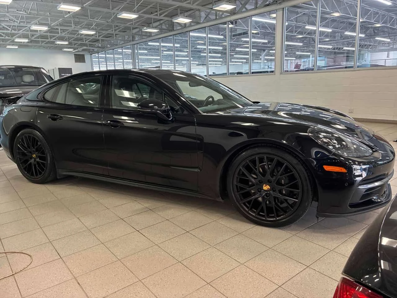 Porsche Panamera  4  / CARFAX/ PANORAMA / CAMERA / MATRIX , снимка 3 - Автомобили и джипове - 53854100