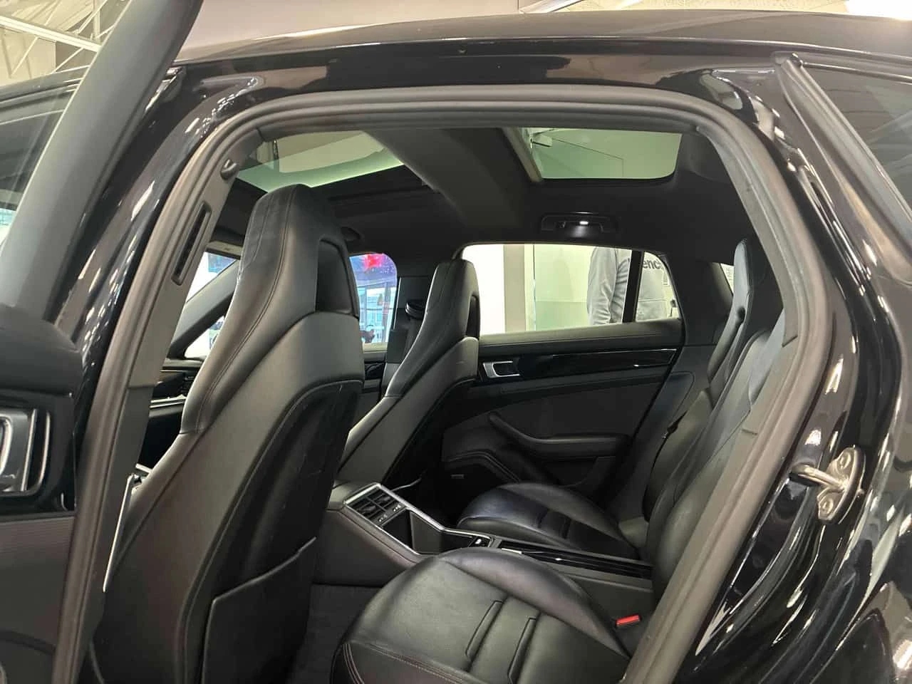 Porsche Panamera  4  / CARFAX/ PANORAMA / CAMERA / MATRIX , снимка 13 - Автомобили и джипове - 53854100