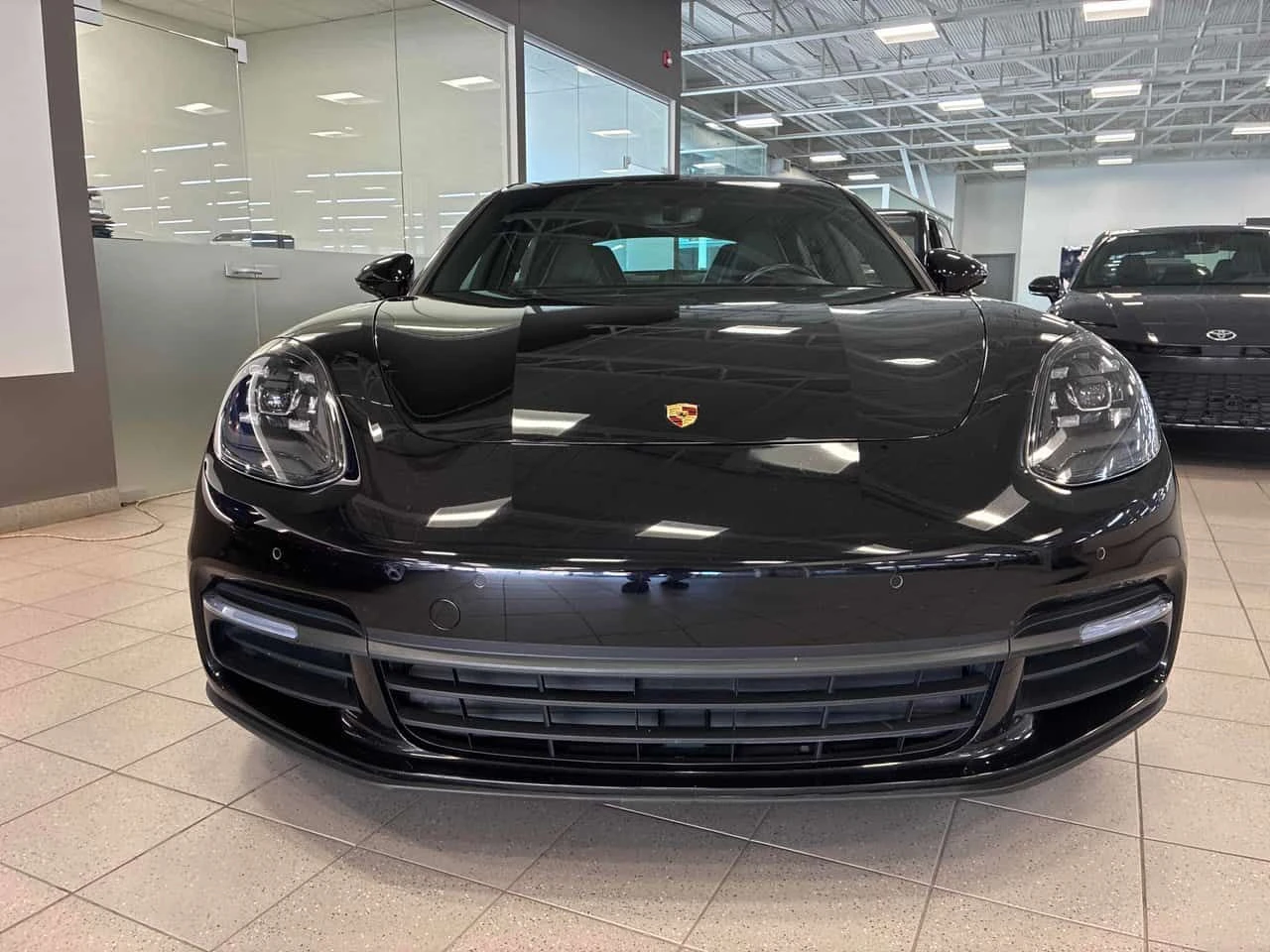 Porsche Panamera  4  / CARFAX/ PANORAMA / CAMERA / MATRIX , снимка 6 - Автомобили и джипове - 53854100