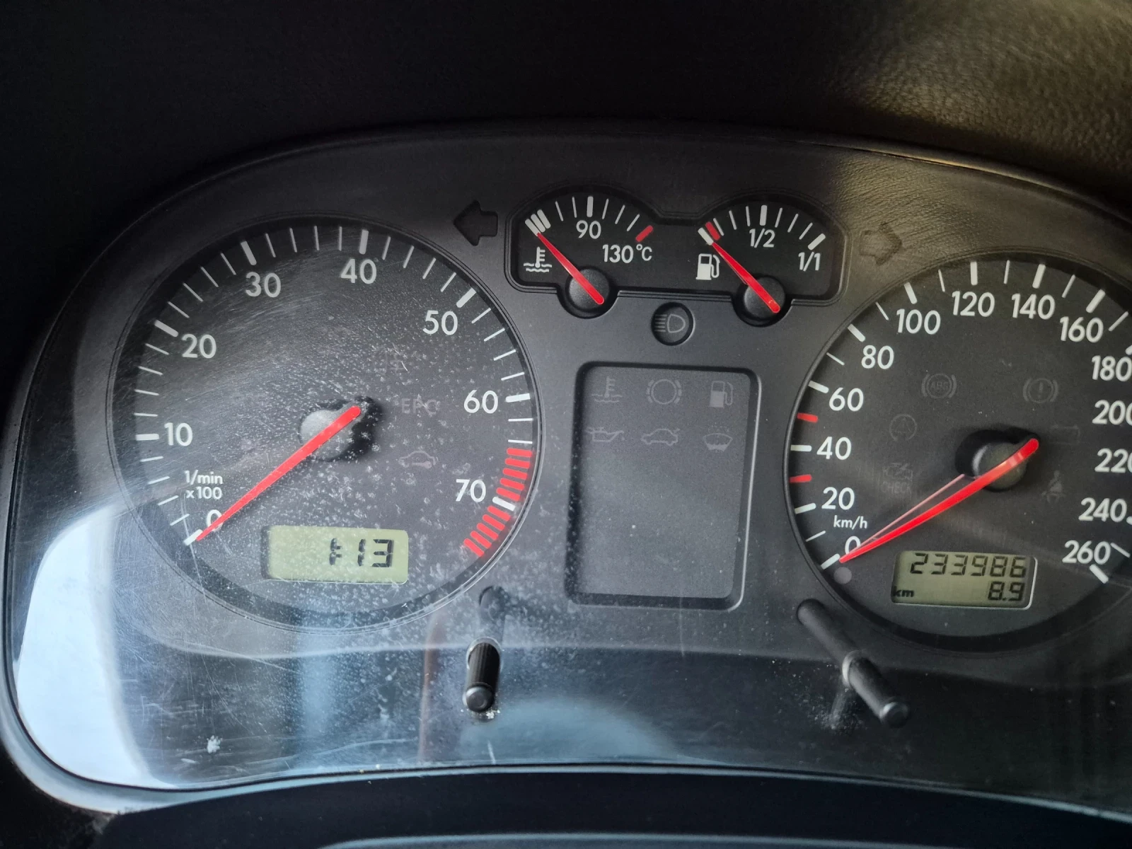 VW Bora, снимка 14 - Автомобили и джипове - 53885322