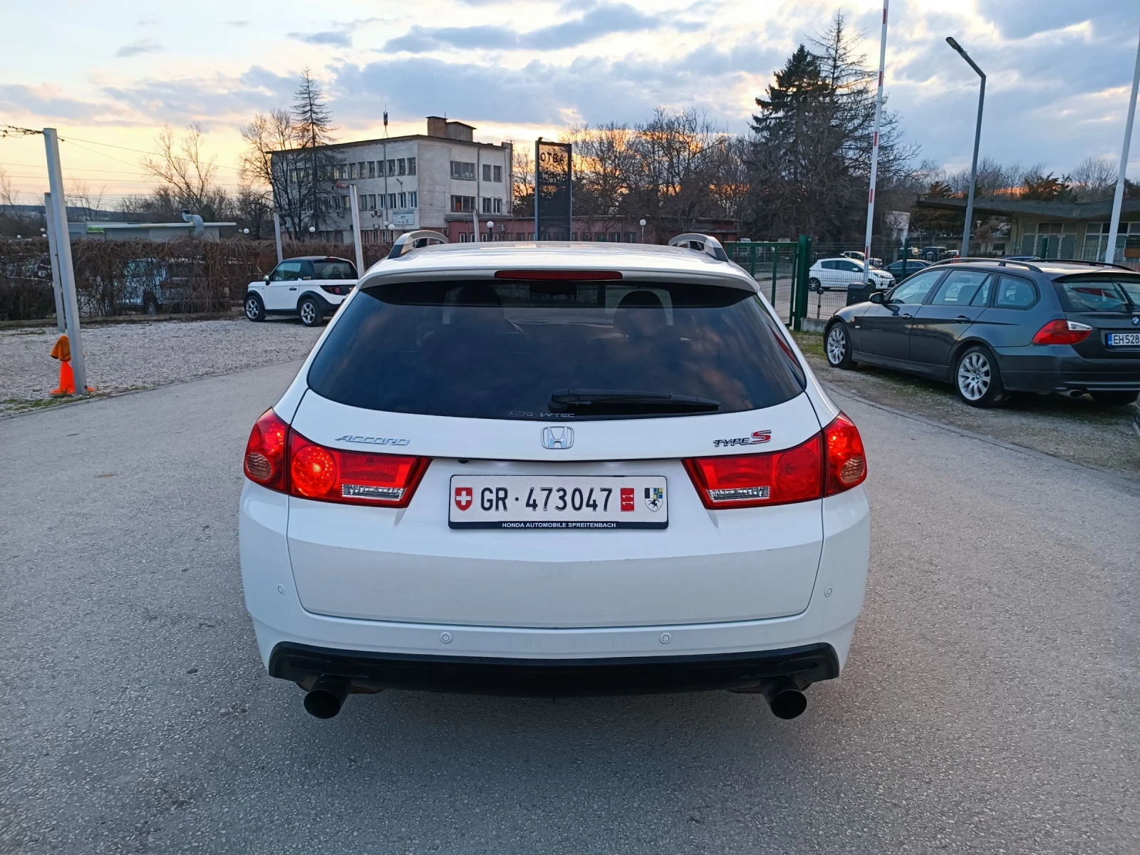 Honda Accord 2.4i-201кс-ШВЕЙЦАРИЯ-РЪЧКА-6ск-TypeS-ДИСТРОНИК, снимка 4 - Автомобили и джипове - 53990580