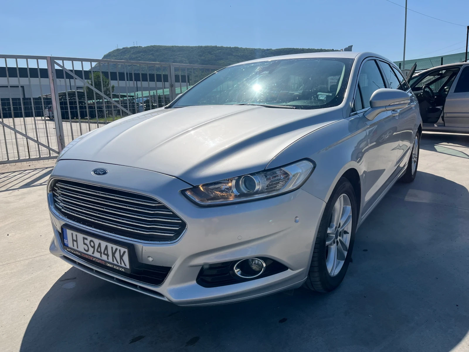 Ford Mondeo