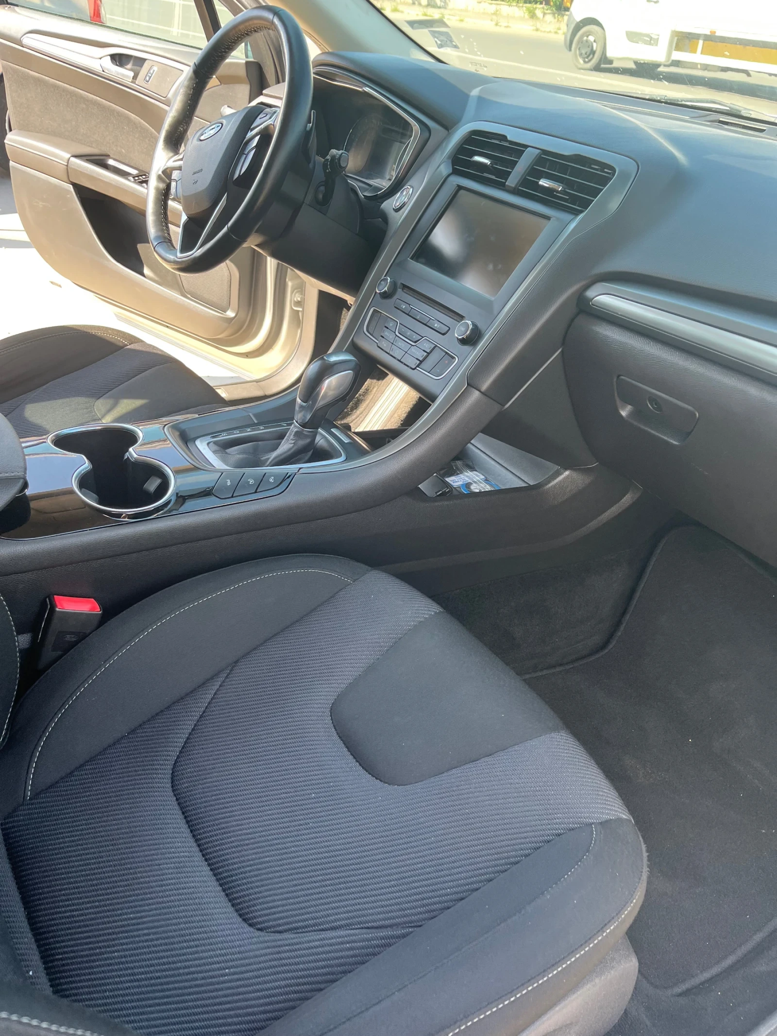Ford Mondeo, снимка 12 - Автомобили и джипове - 54547685