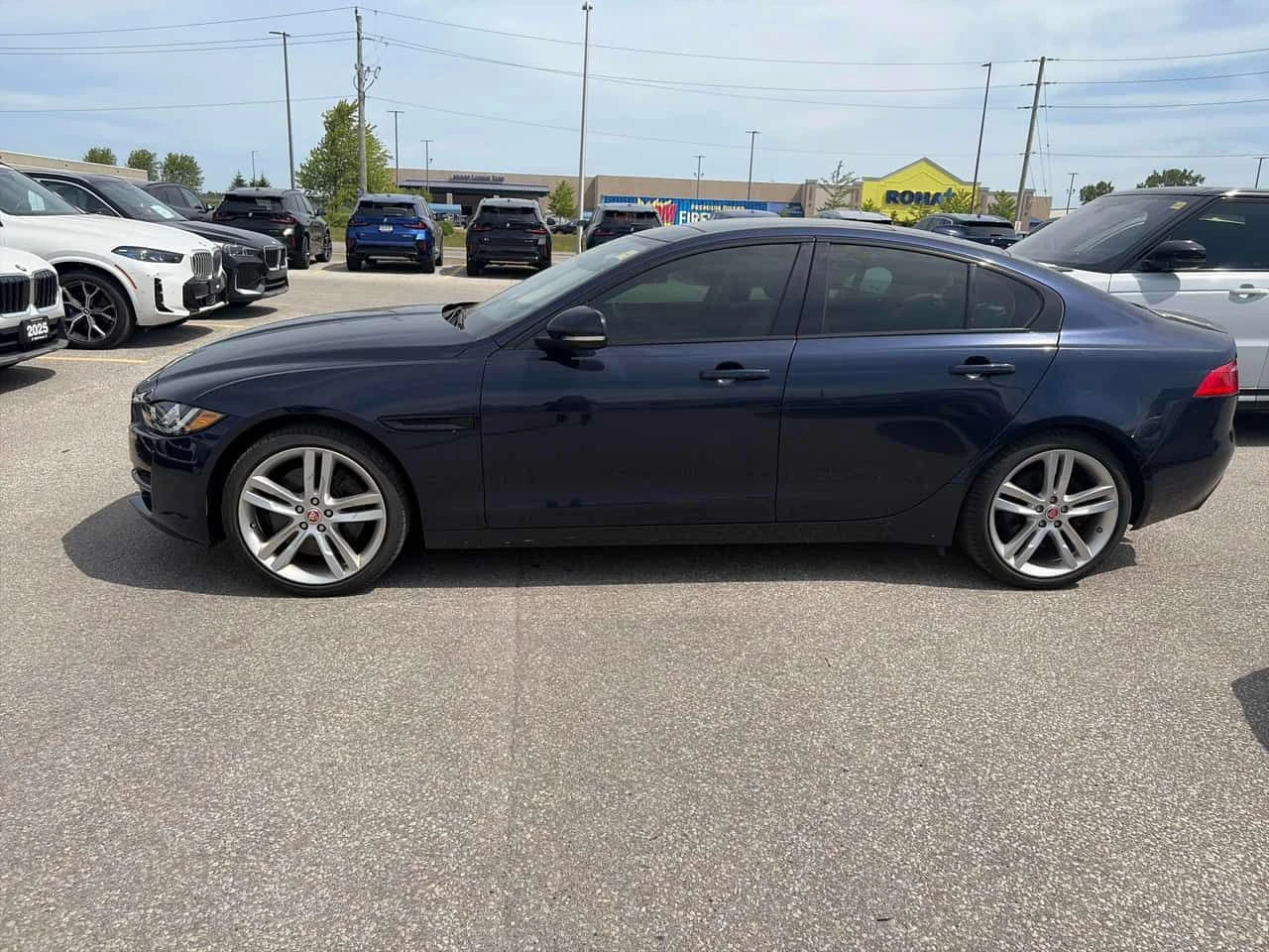 Jaguar XE * Prestige * CARFAX * ЦЕНА ДО БГ, снимка 2 - Автомобили и джипове - 54837623
