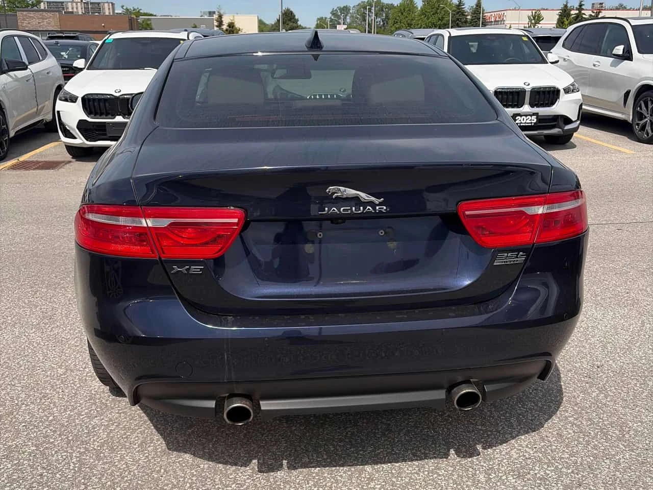 Jaguar XE * Prestige * CARFAX * ЦЕНА ДО БГ, снимка 4 - Автомобили и джипове - 54837623