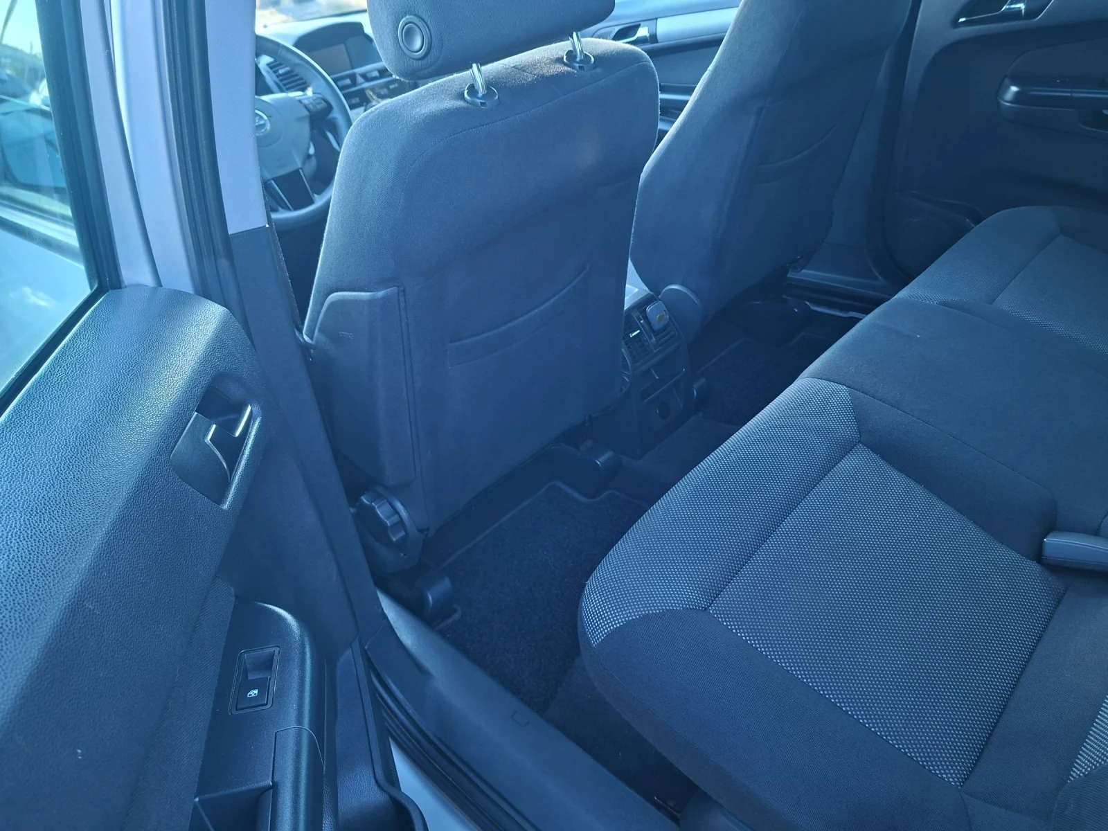 Opel Zafira FACELIFT, 1.8 140 �.�, EURO5, 7 �����, ��� ����. | Mobile.bg � ����������� 11