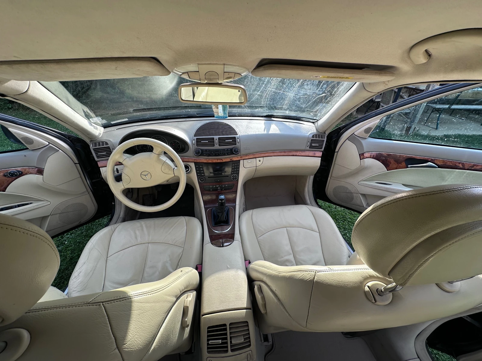 Mercedes-Benz E 270, снимка 7 - Автомобили и джипове - 55178407