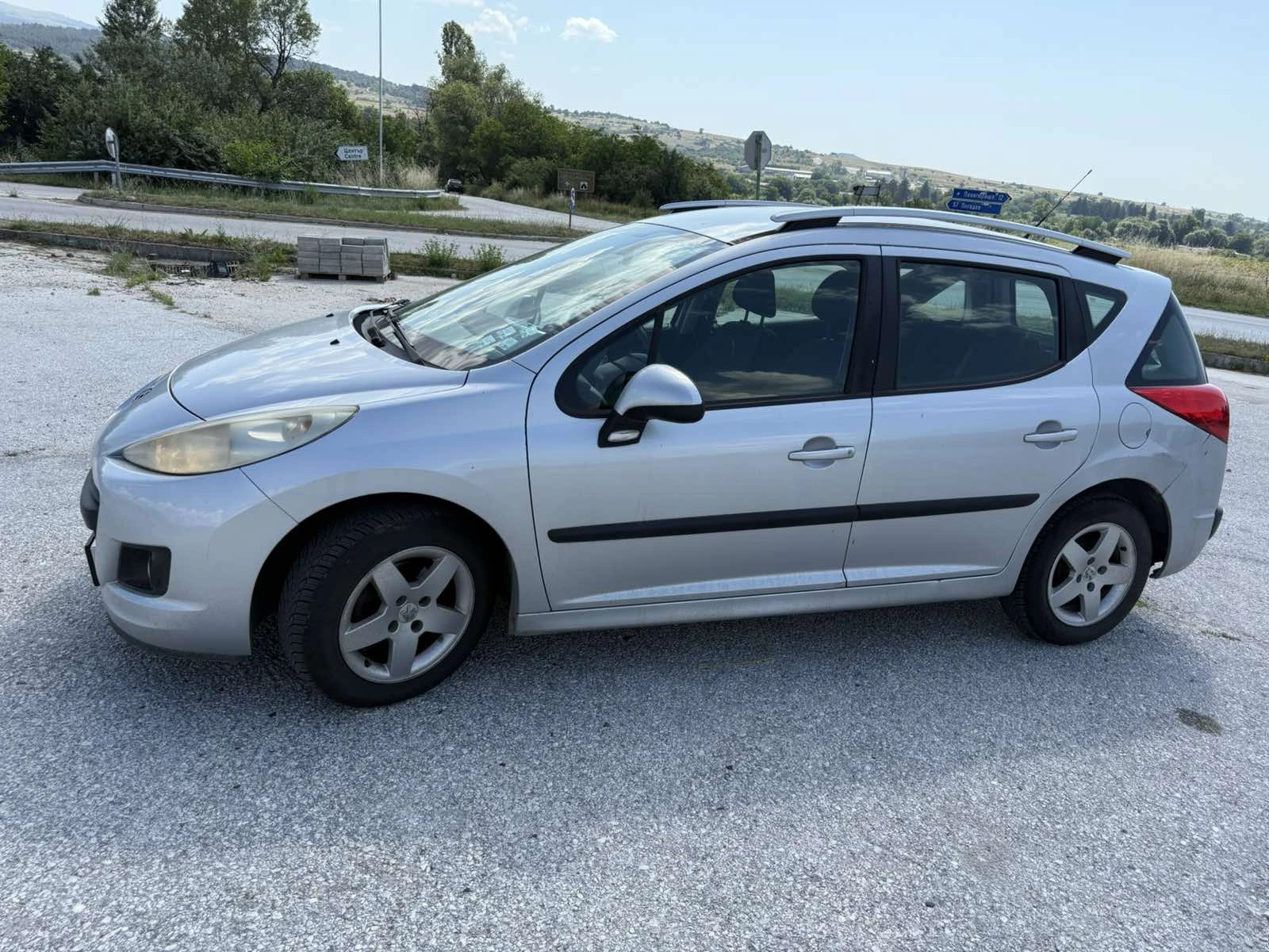 Peugeot 207 1.4 SW (73 �.�. BRC-���) | Mobile.bg � ����������� 1