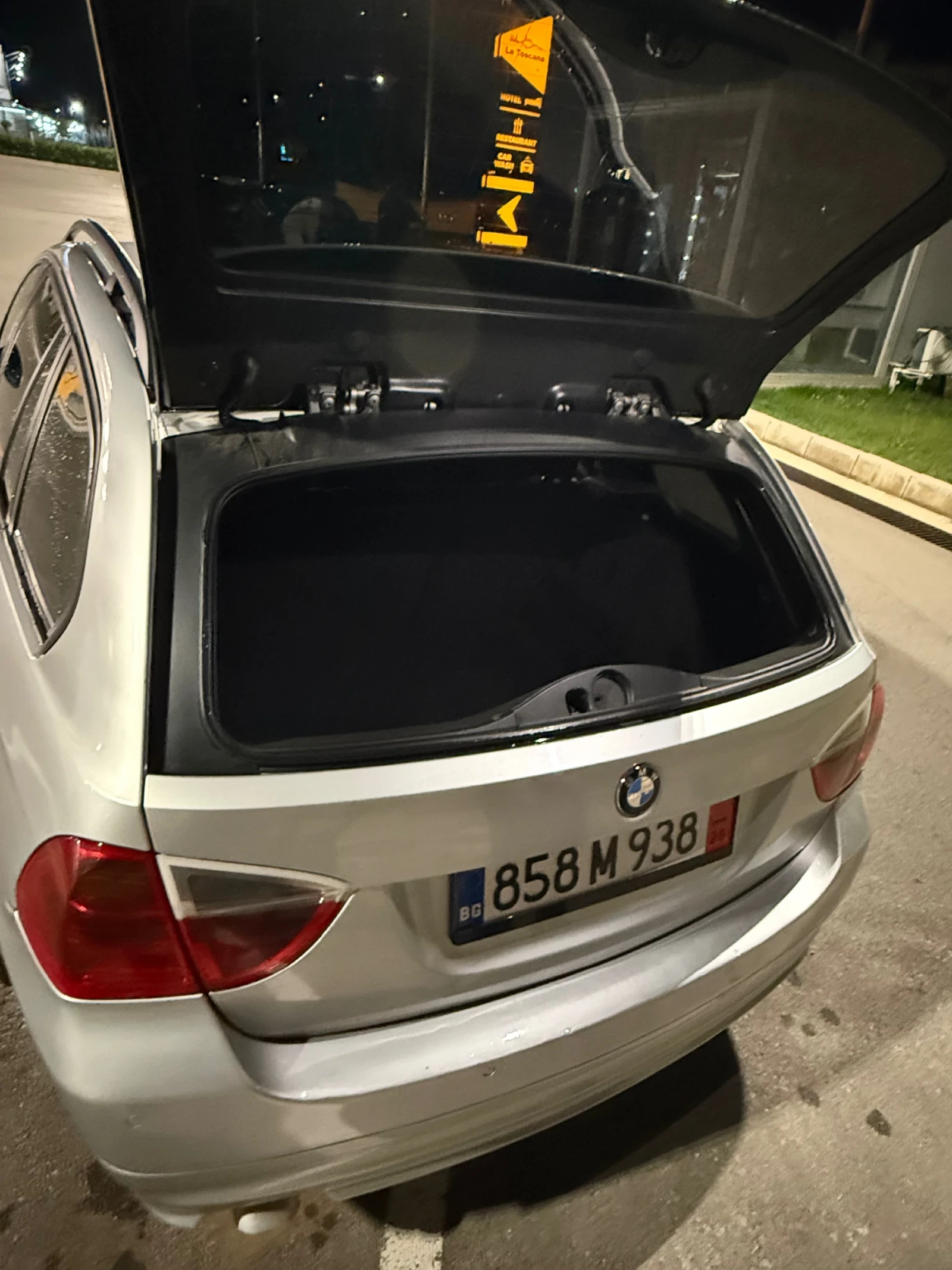 BMW 320, снимка 6 - Автомобили и джипове - 55328789