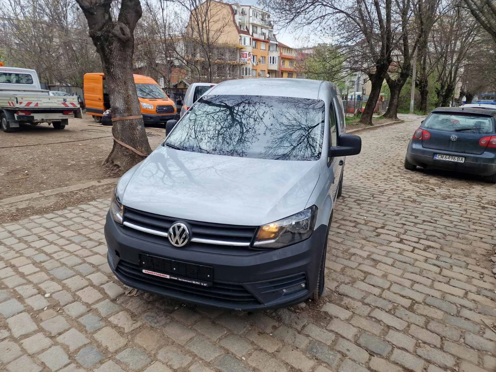 VW Caddy MAXi, снимка 3 - Автомобили и джипове - 55354180