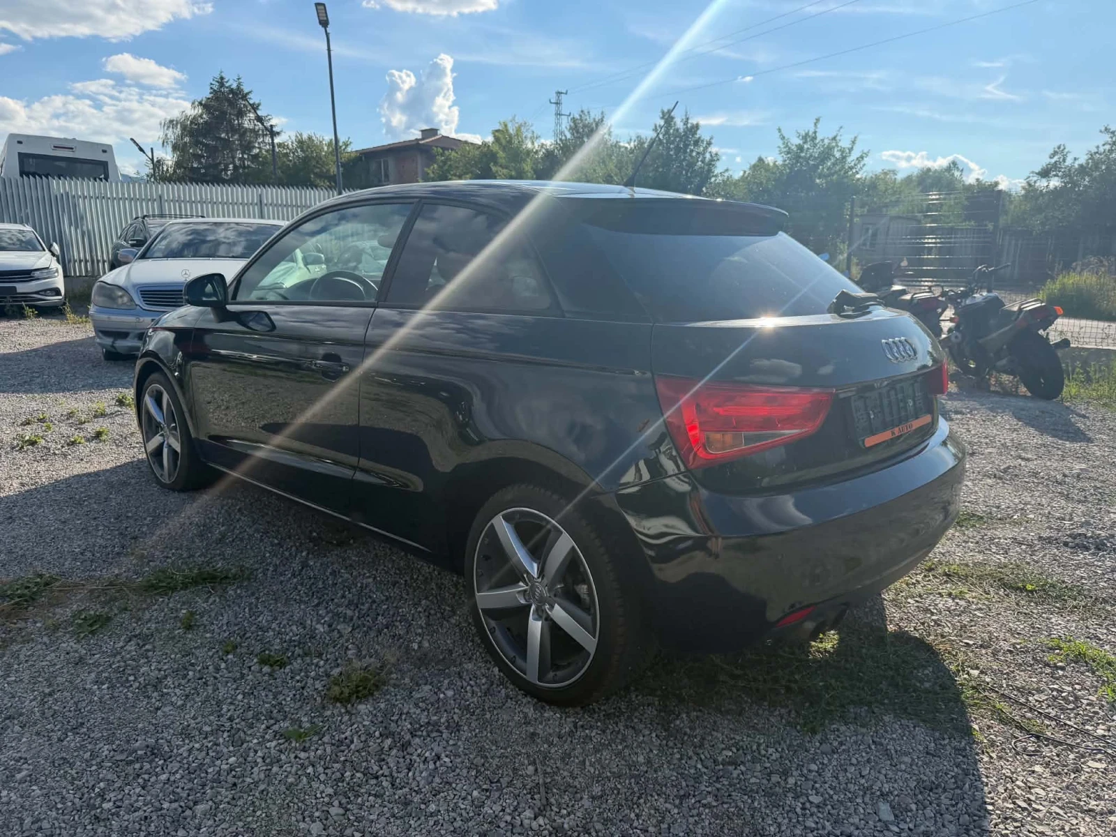 Audi A1 1.4, снимка 11 - Автомобили и джипове - 55358228