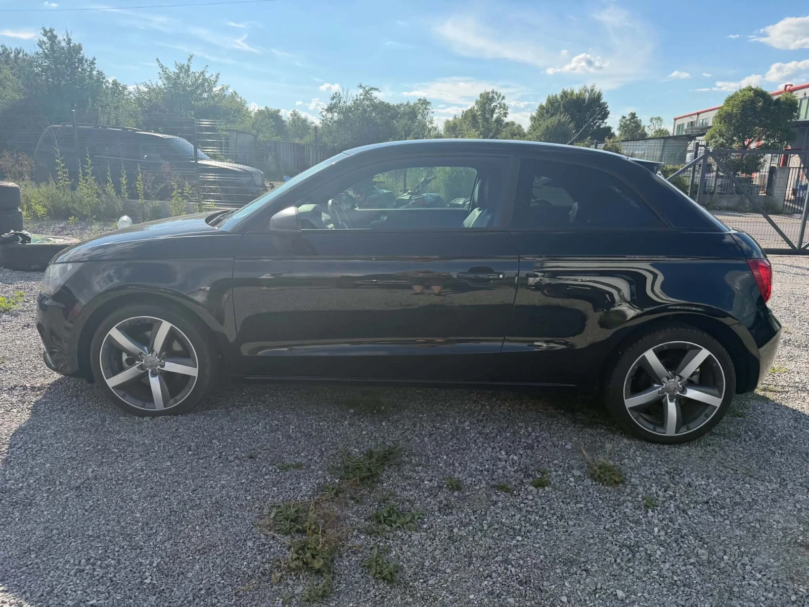 Audi A1 1.4, снимка 10 - Автомобили и джипове - 55358228
