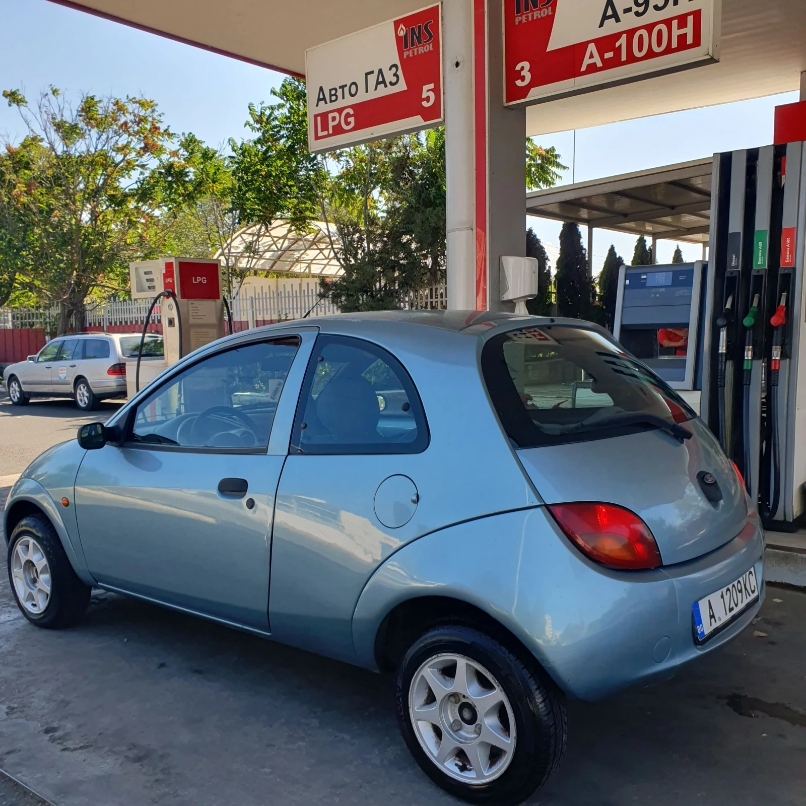 Ford Ka 1.3i, снимка 3 - Автомобили и джипове - 55685440