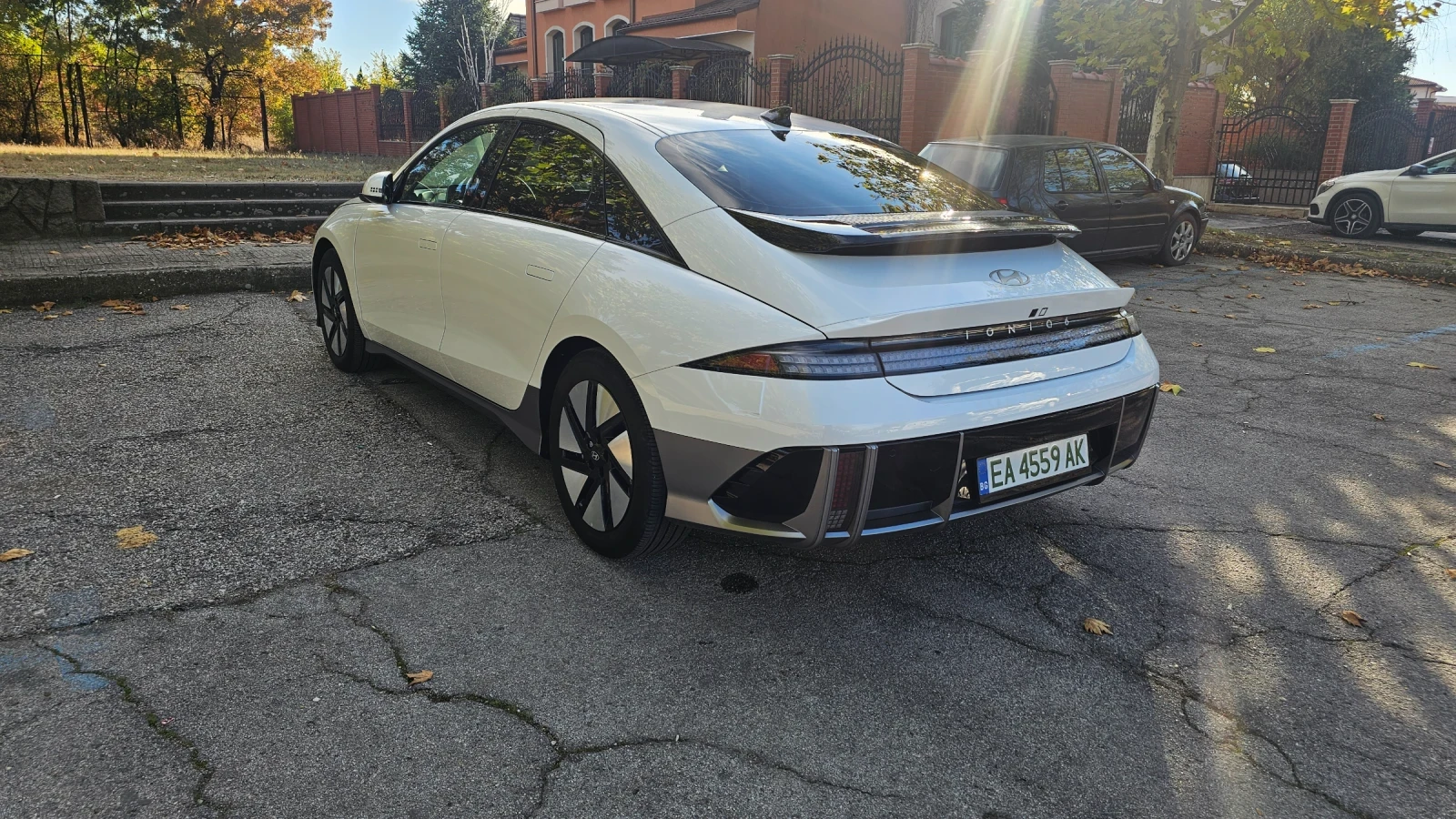 Hyundai Ioniq 6 RWD, Long range 77.4kWh, снимка 6 - Автомобили и джипове - 56215263
