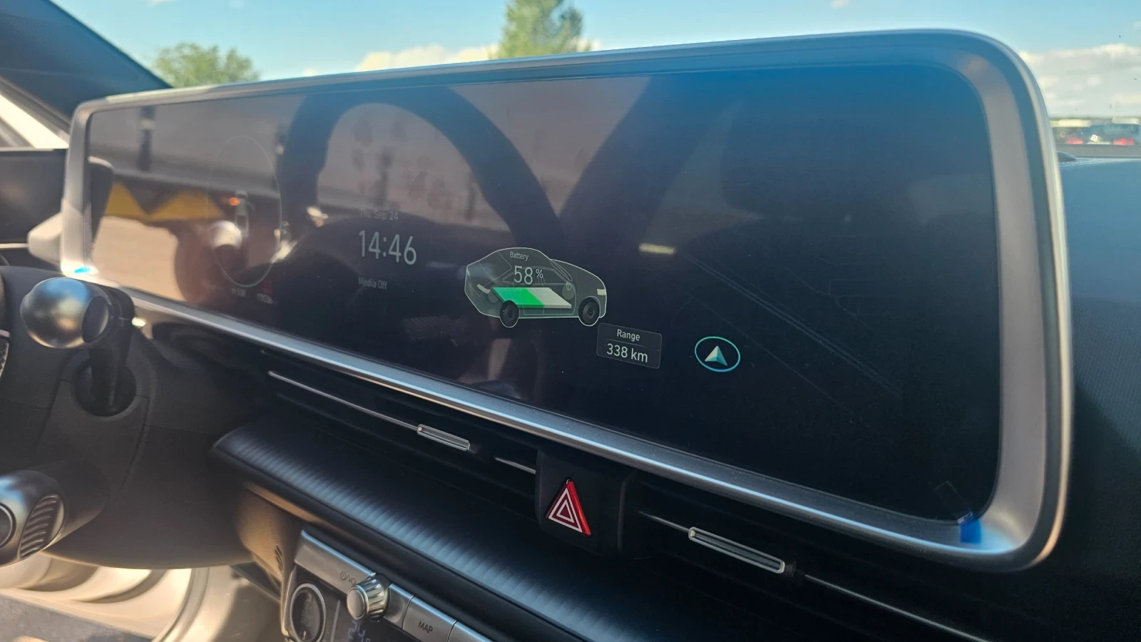 Hyundai Ioniq 6, снимка 14 - Автомобили и джипове - 56215263