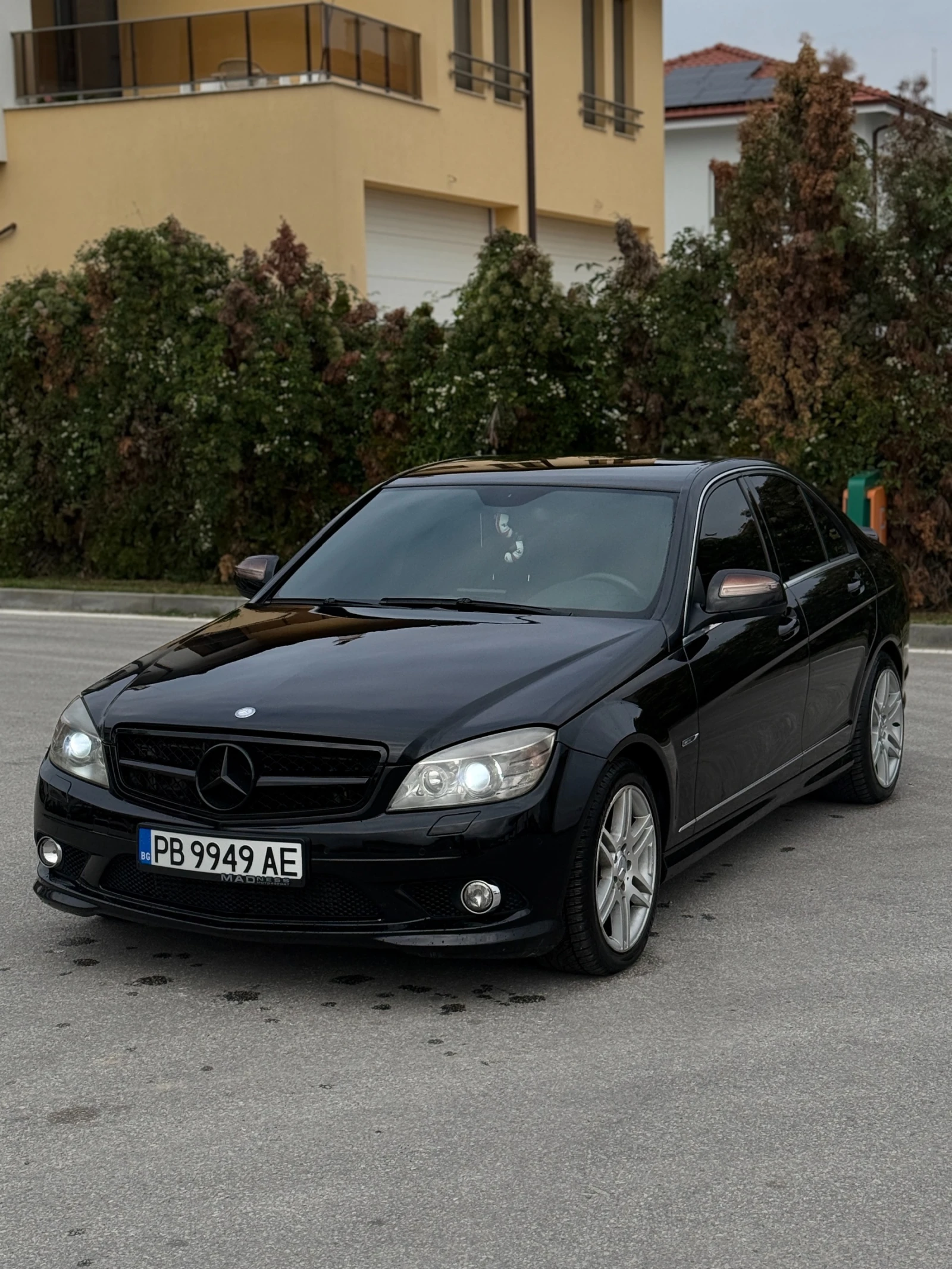 Mercedes-Benz C 320, снимка 2 - Автомобили и джипове - 56644200