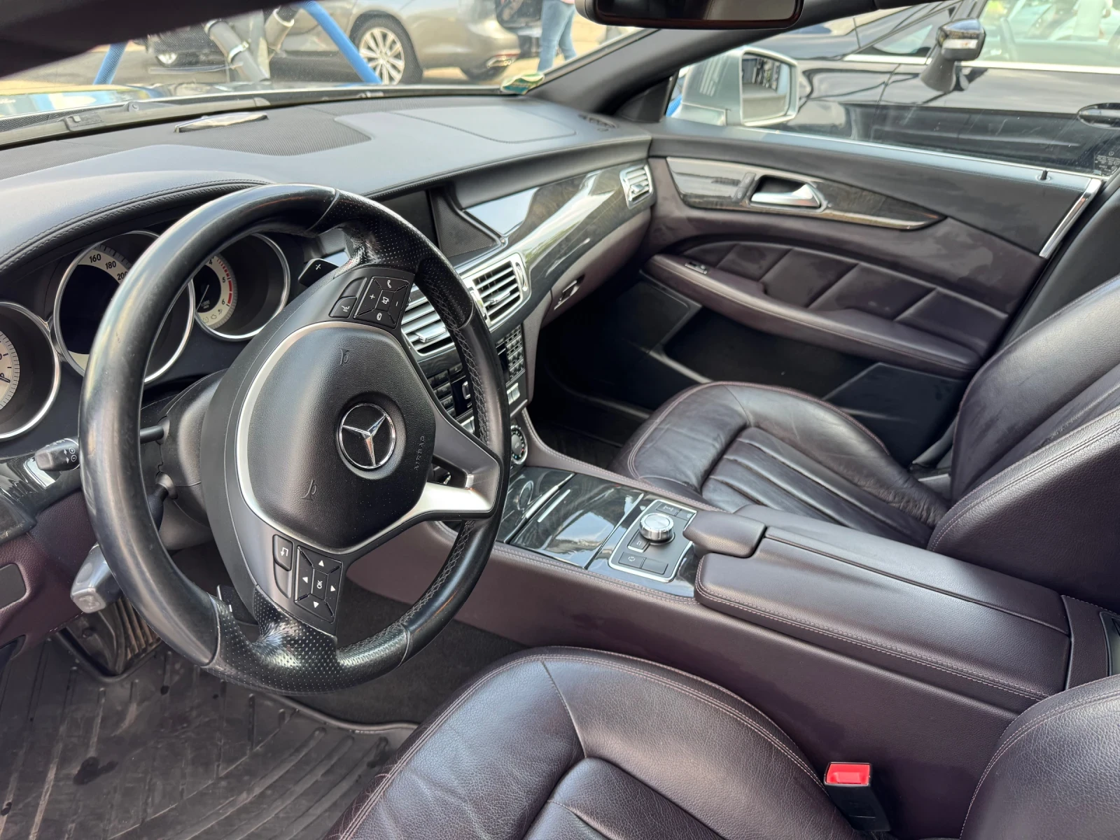 Mercedes-Benz CLS 350, снимка 8 - Автомобили и джипове - 56739637