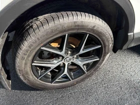 Toyota Rav4 * SE * CARFAX * ПОДГРЕВИ * ПАНО * KEYLESS, снимка 12