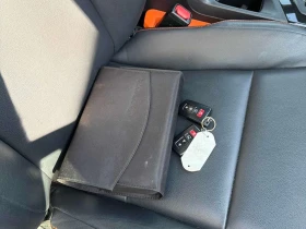Toyota Rav4 * SE * CARFAX * ПОДГРЕВИ * ПАНО * KEYLESS, снимка 13