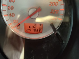 Mitsubishi Outlander 2.4 газ бензин , снимка 10