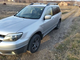 Mitsubishi Outlander 2.4 газ бензин , снимка 4