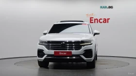 VW Touareg R-LINE* 3.0TDI* DISTRONIC* 360* КАМЕРА* ОБДУХВАНЕ*, снимка 2